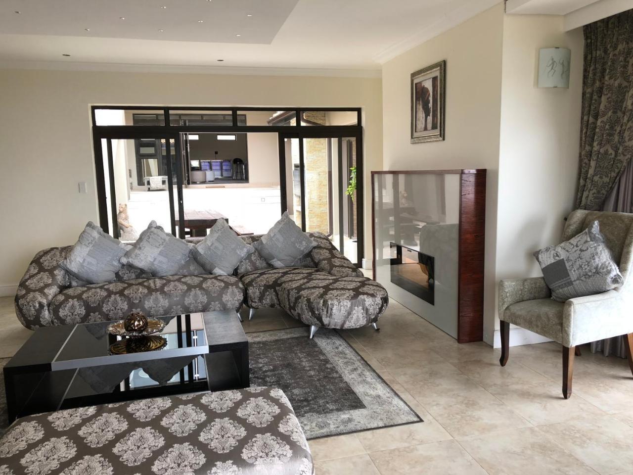 Coral Beach Bed&Breakfast East London Exterior foto